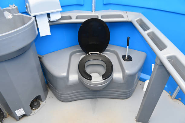 Porta potty delivery and setup in La Grange, TX